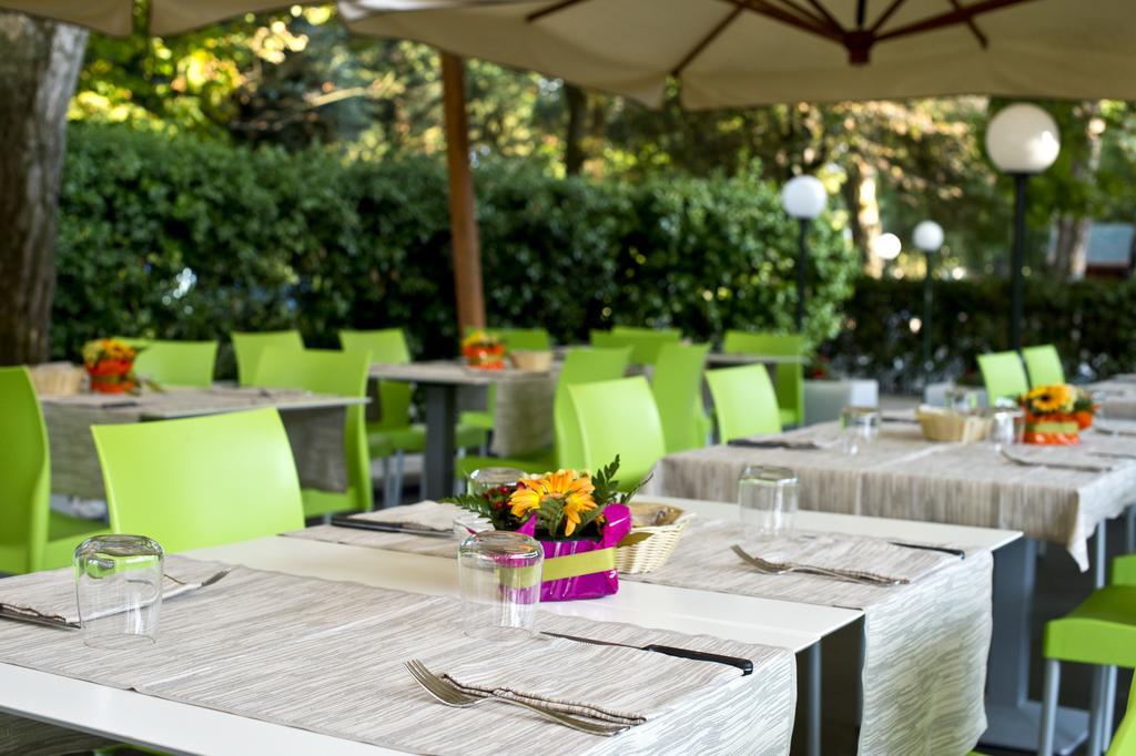 Club Village & Romea Resort 3*