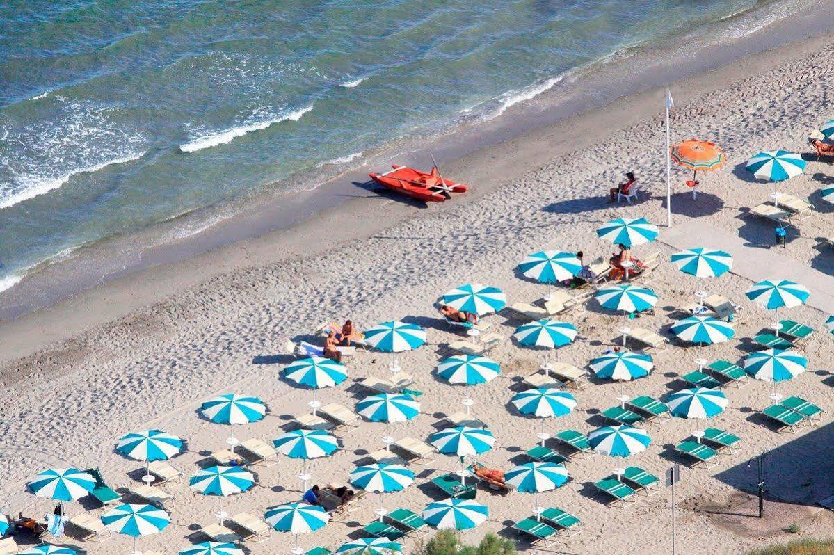 Club Village & Romea 3*