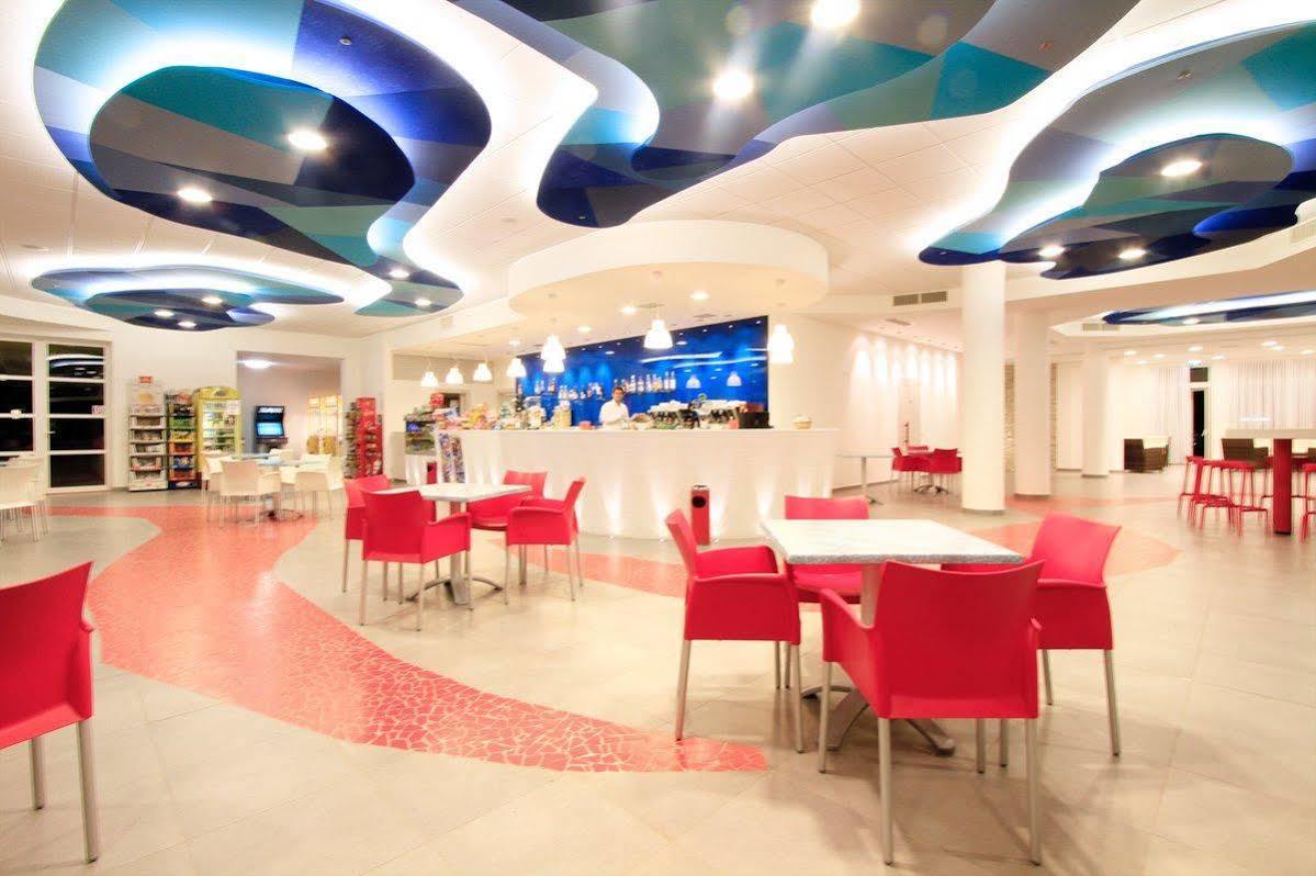Resort Club Village & Romea